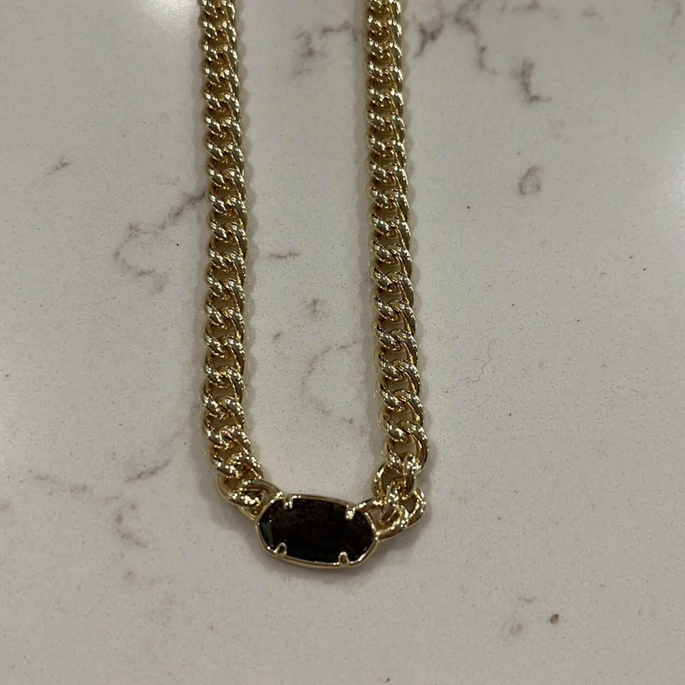 Kendra Scott Necklace